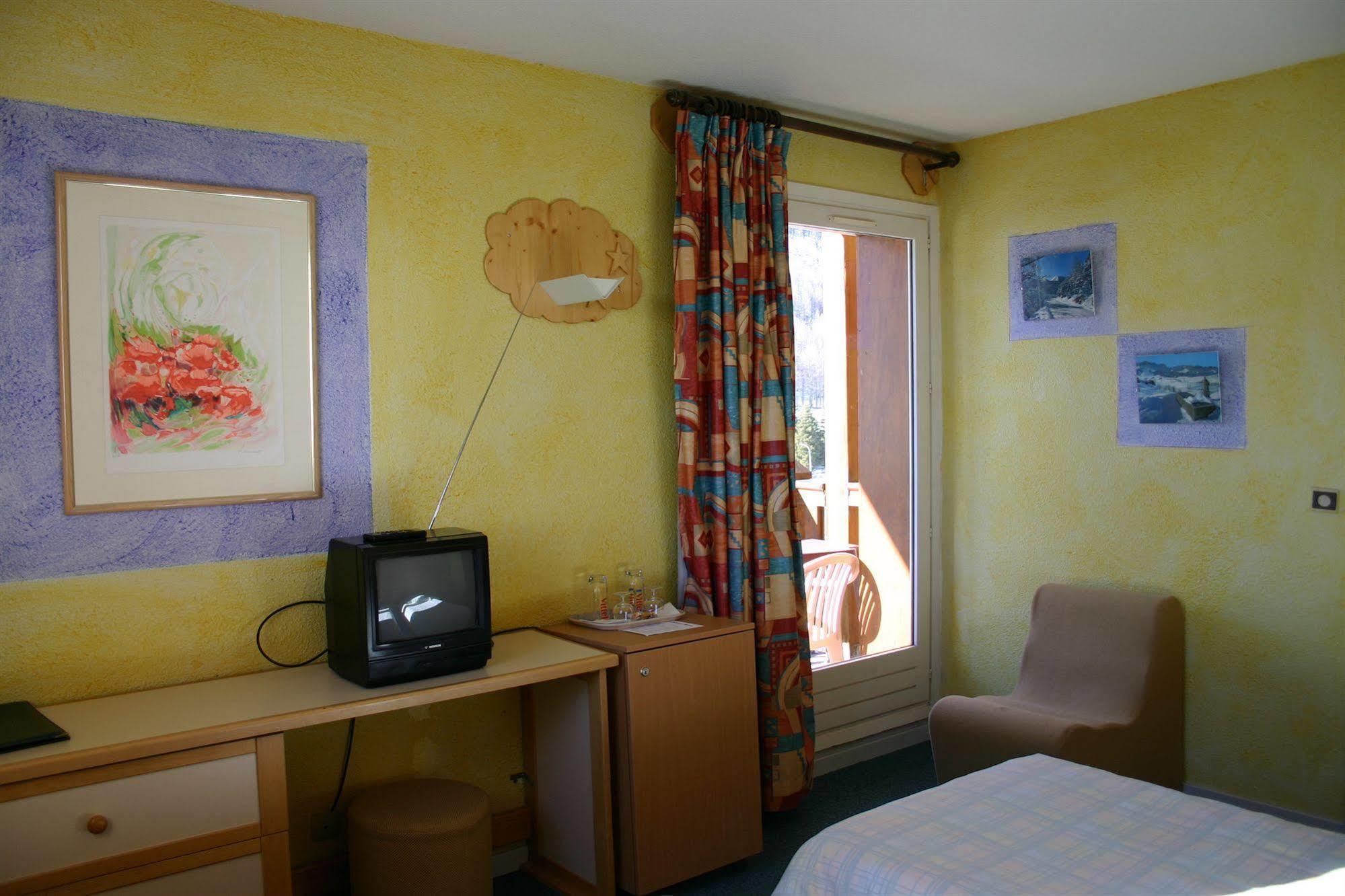 Hotel Du Hameau Allos Εξωτερικό φωτογραφία